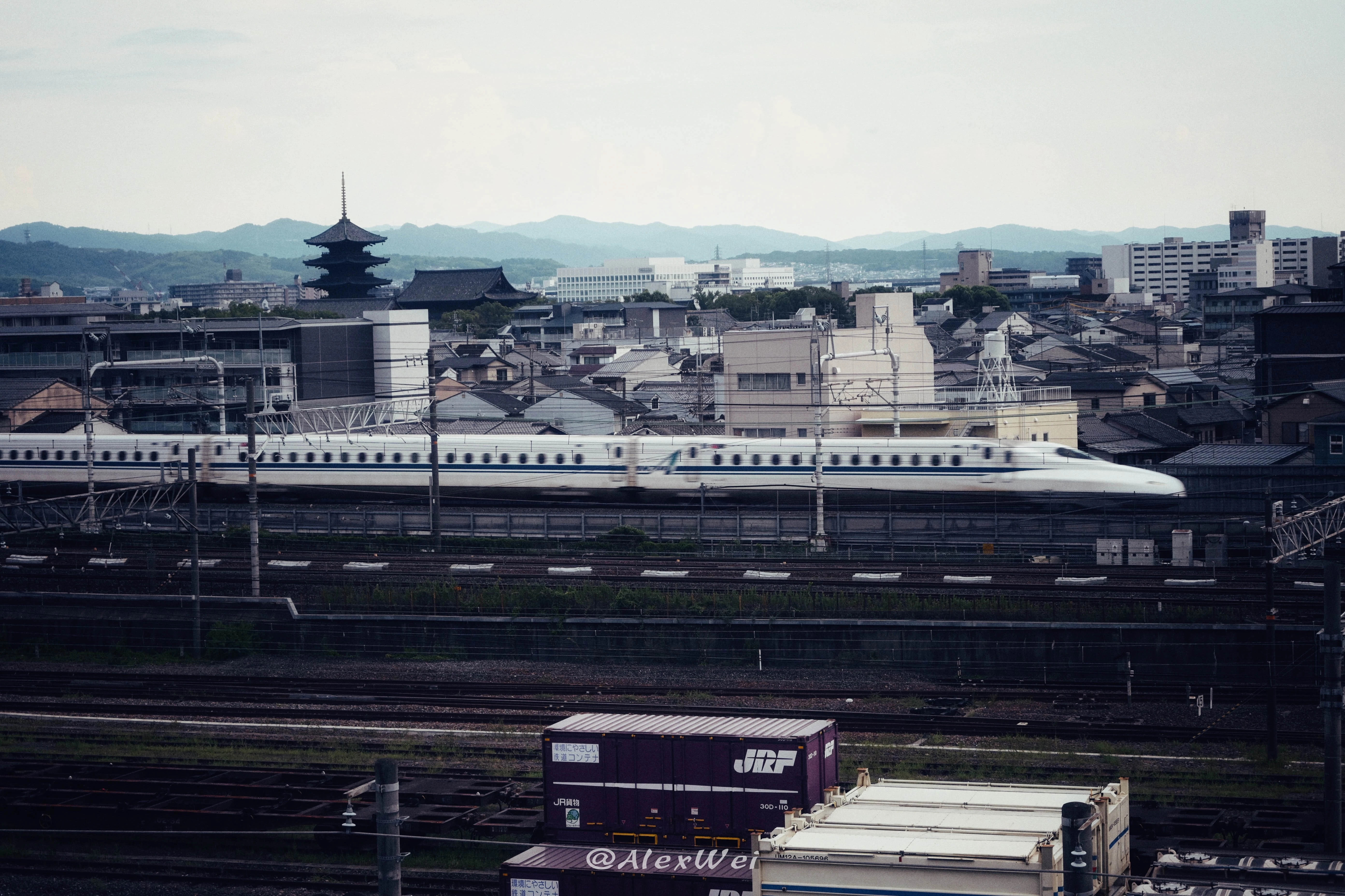 home-banner-background